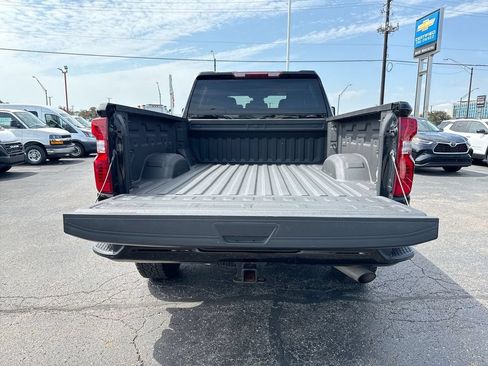 Used 2024 Chevrolet Silverado 2500 Custom w/ Custom Value Package AWD/4WD image 24