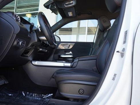 Certified 2022 Mercedes-Benz GLB 35 AMG 4MATIC image 26