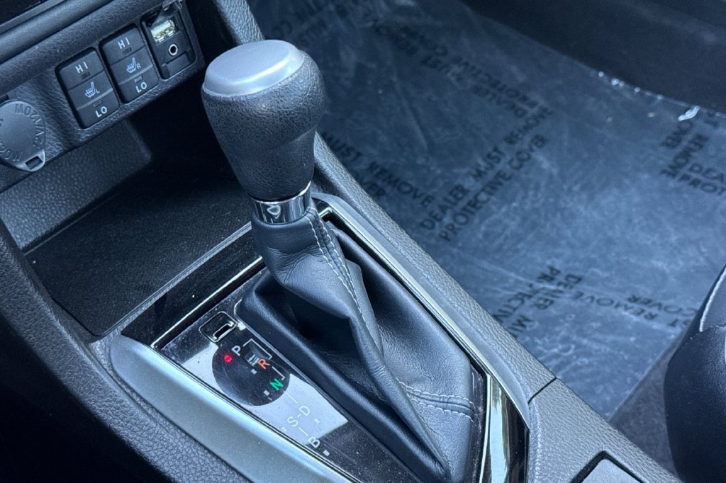 Certified 2019 Toyota Corolla XLE FWD image 20