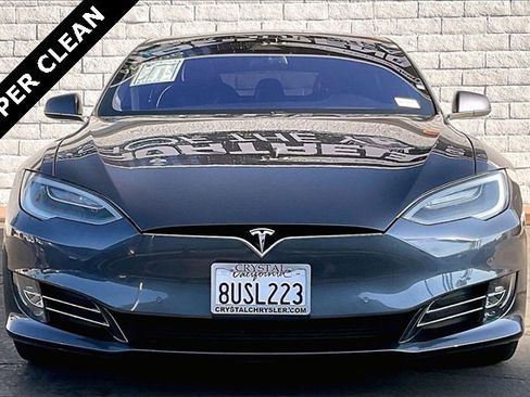 Used 2021 Tesla Model S Performance image 2