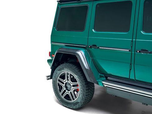 Used 2017 Mercedes-Benz G 550 Squared image 12