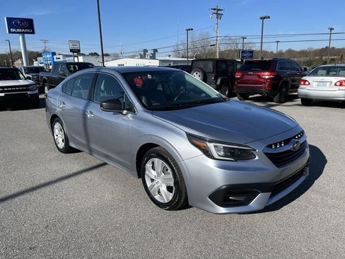 Used 2020 Subaru Legacy image 11