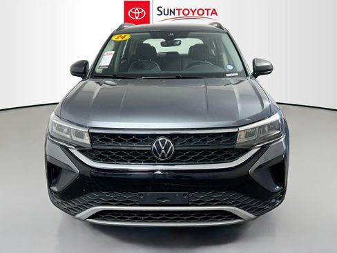 Used 2024 Volkswagen Taos S FWD image 10