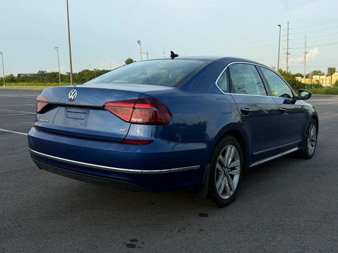 Used 2017 Volkswagen Passat 1.8T SE FWD image 5