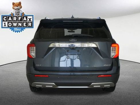 Used 2023 Ford Explorer XLT w/ Equipment Group 202A AWD/4WD image 12