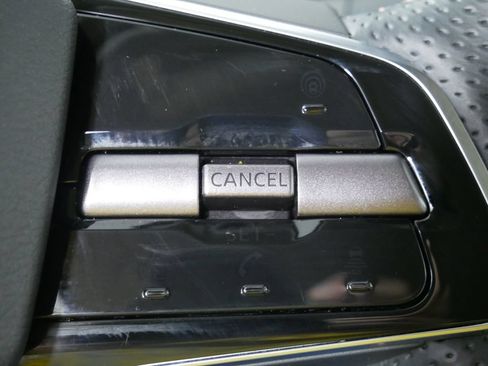 Used 2023 Nissan Ariya AWD image 26