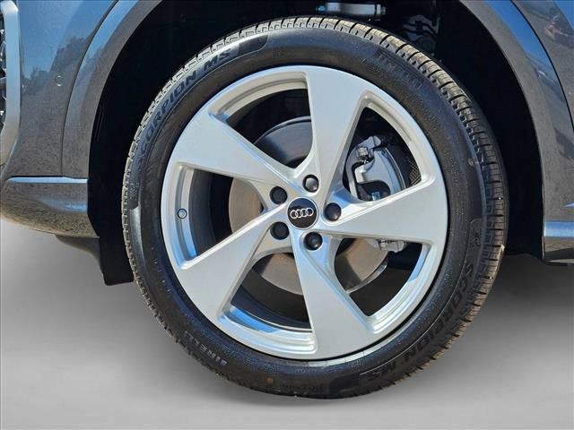 New 2026 Audi Q5 Premium Plus AWD/4WD image 11