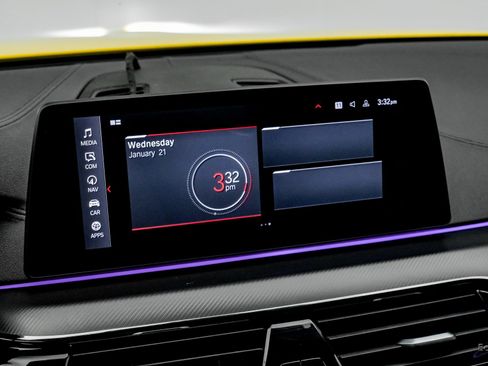 Used 2020 BMW M5 w/ Executive Package image 91