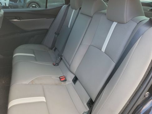Used 2025 Toyota Camry SE w/ Convenience Package FWD image 16