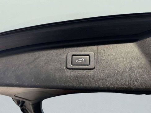 Used 2018 Subaru Outback 2.5i Limited AWD/4WD image 57