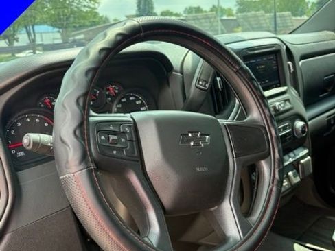 Used 2025 Chevrolet Silverado 2500 Custom w/ Custom Convenience Package AWD/4WD image 17