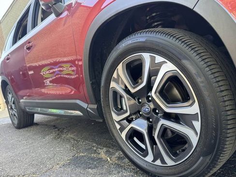 Used 2023 Subaru Ascent Limited AWD/4WD image 16