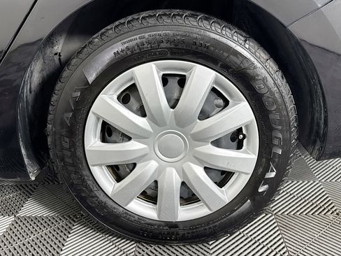 Used 2022 Kia Rio S image 35