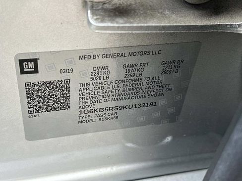 Used 2019 Cadillac CT6 Luxury w/ Driver Awareness Package AWD/4WD image 18