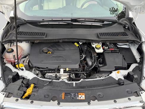 Used 2017 Ford Escape SE FWD image 20