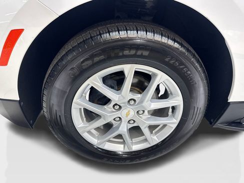 Used 2024 Chevrolet Equinox LT AWD/4WD image 89