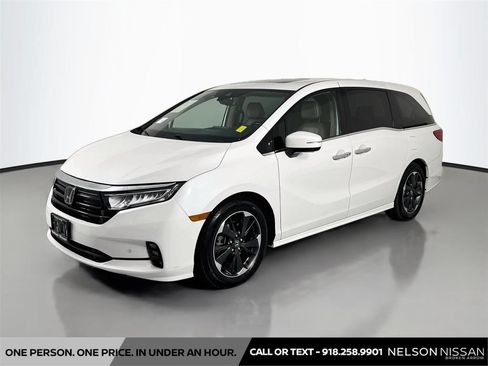 Used 2022 Honda Odyssey Elite image 1