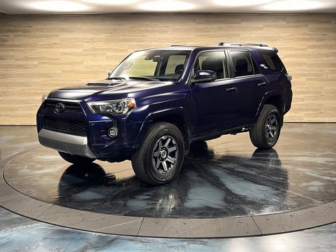 Used 2024 Toyota 4Runner TRD Off-Road image 7