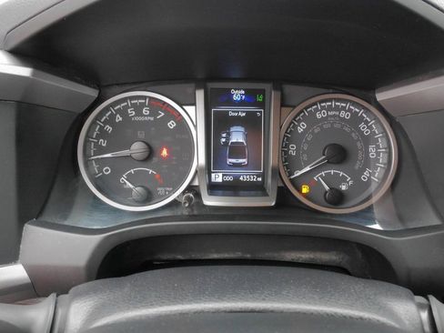 Used 2023 Toyota Tacoma SR5 image 22