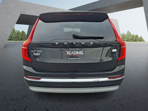 Used 2022 Volvo XC90 T8 Inscription Expression image 5