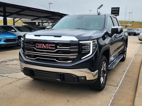 New 2026 GMC Sierra 1500 SLT w/ SLT Premium Plus Package image 8