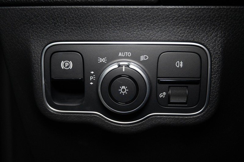Certified 2026 Mercedes-Benz GLA 35 AMG 4MATIC image 25