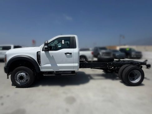 New 2026 Ford F550 2WD Regular Cab Super Duty image 7