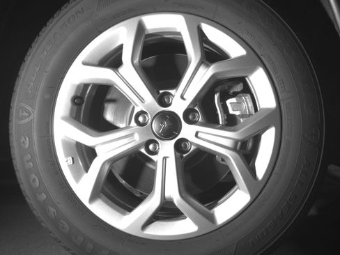 Used 2025 Jeep Compass Latitude image 13