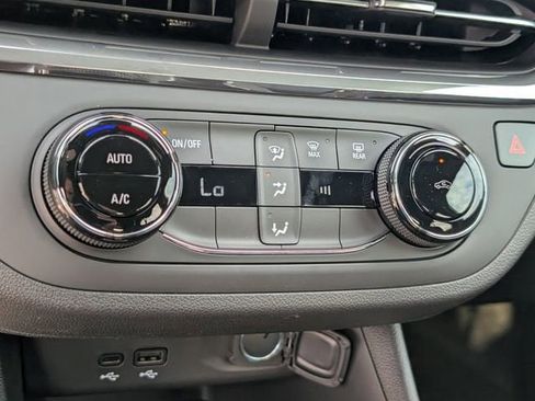 New 2026 Buick Envista Sport Touring FWD image 13