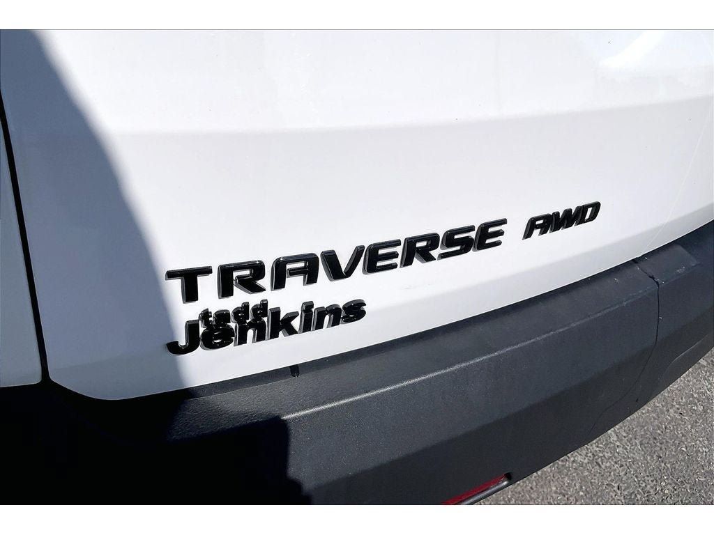 Used 2023 Chevrolet Traverse RS w/ LPO, Floor Liner Package AWD/4WD image 34