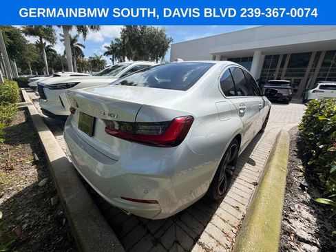 Certified 2024 BMW 330i Sedan w/ Convenience Package RWD image 8
