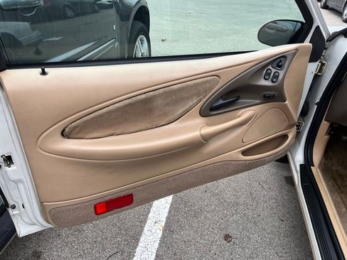 Used 1997 Mercury Cougar XR7 image 12