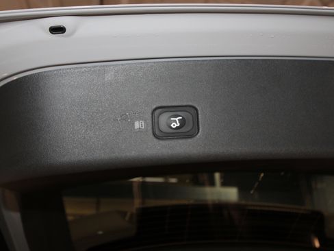 New 2026 Lincoln Nautilus Premier w/ Jet Appearance Package image 41