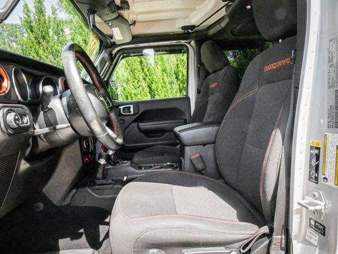 Used 2023 Jeep Gladiator Mojave w/ Trailer Tow Package image 14