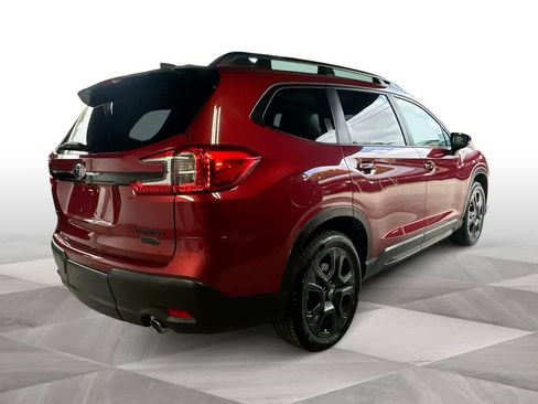 Used 2024 Subaru Ascent Onyx Edition AWD/4WD image 8
