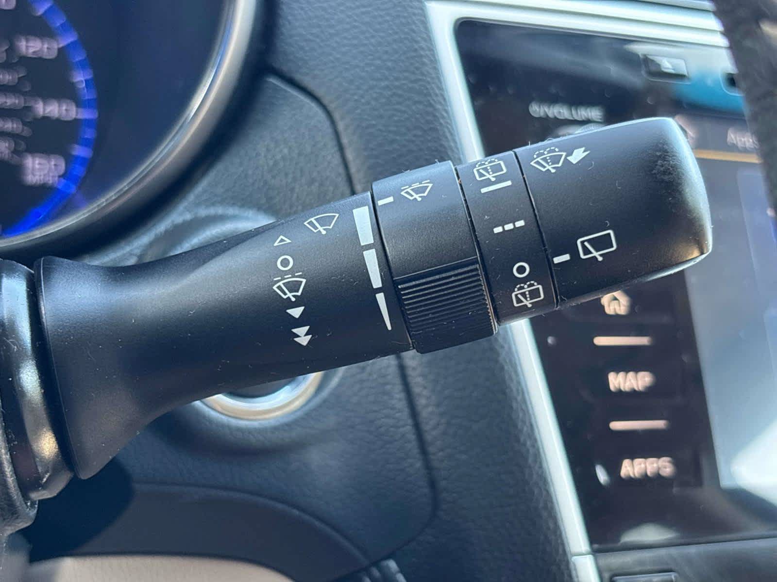 Used 2019 Subaru Outback 3.6R Limited AWD/4WD image 31