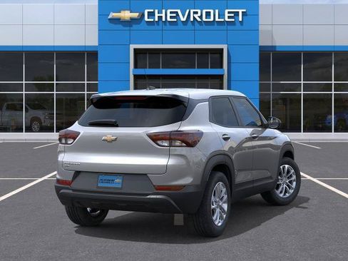 New 2026 Chevrolet TrailBlazer LS w/ LS Convenience Package AWD/4WD image 4
