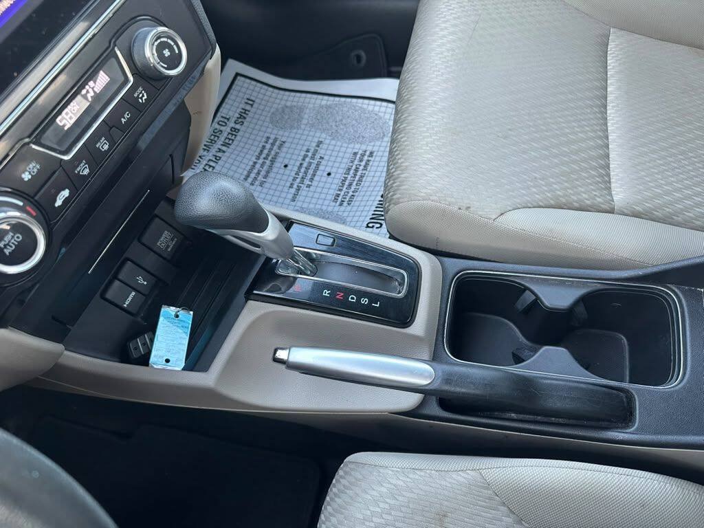 Used 2015 Honda Civic EX image 21