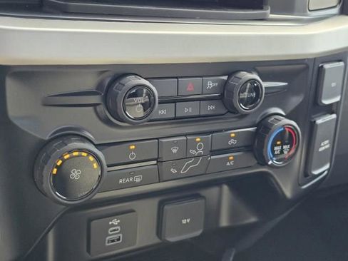 New 2025 Ford F250 XLT image 27