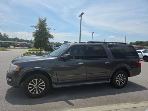 Used 2016 Ford Expedition EL XLT RWD image 3