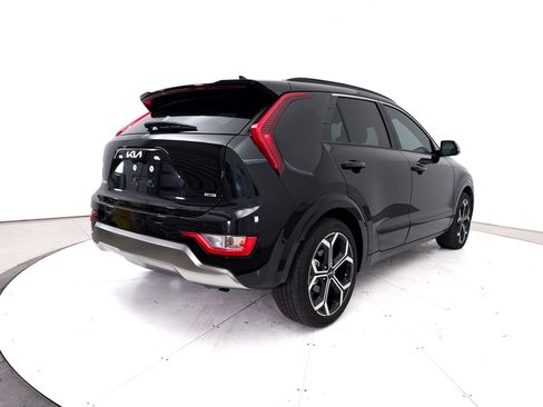 Used 2025 Kia Niro EX Touring FWD image 18