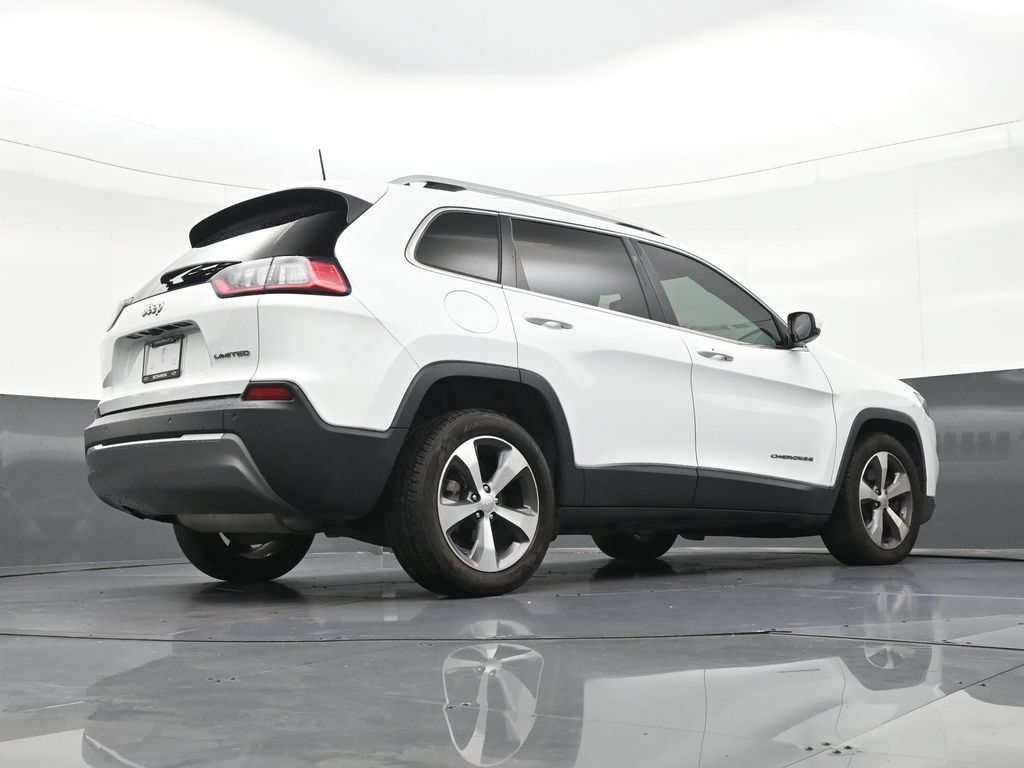 Used 2020 Jeep Cherokee Limited FWD image 27