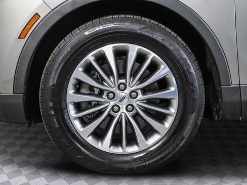 Used 2017 Lincoln MKX Select w/ Select Plus Package image 34