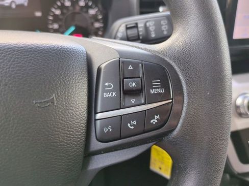 Certified 2023 Ford Explorer 2WD image 24