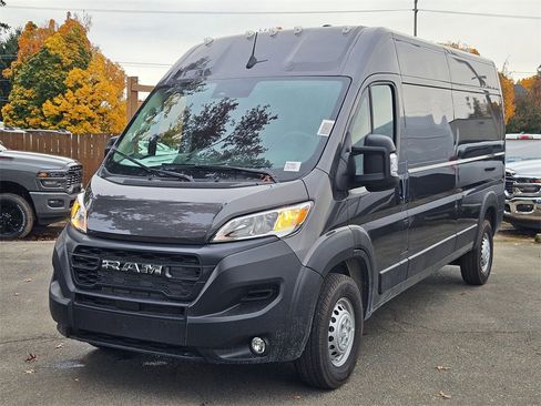New 2026 RAM ProMaster 2500 w/ Convenience Group image 3