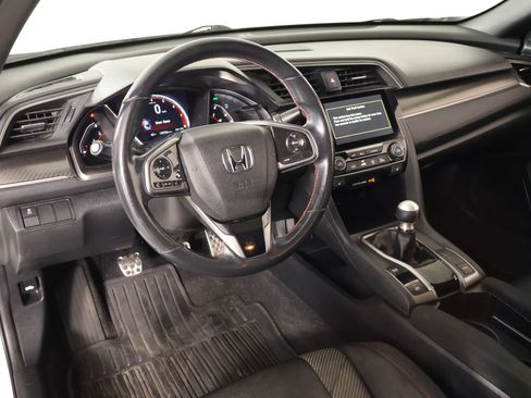 Used 2019 Honda Civic Si image 2