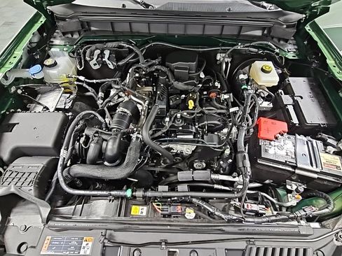 Used 2022 Ford Bronco Black Diamond image 41