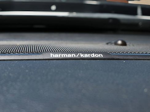 Used 2019 RAM 1500 Laramie AWD/4WD image 31