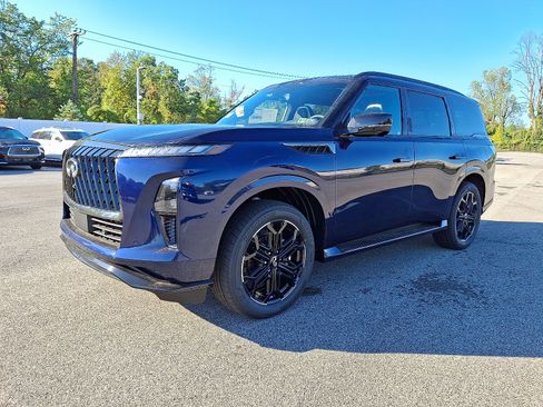 New 2026 INFINITI QX80 4WD image 2