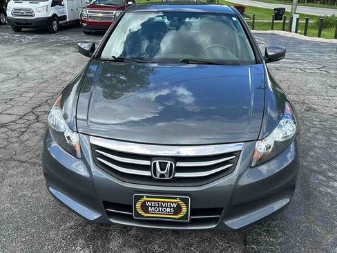 Used 2011 Honda Accord LX-P image 3